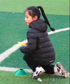 趣味课堂足球,足球趣味课堂小学