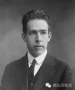 史上最开挂兄弟：灭法国拿奥运银牌，撕逼爱因斯坦拿诺奖