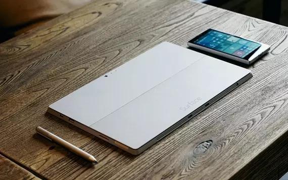 在被窝玩电脑视频,玩电脑是什么体验