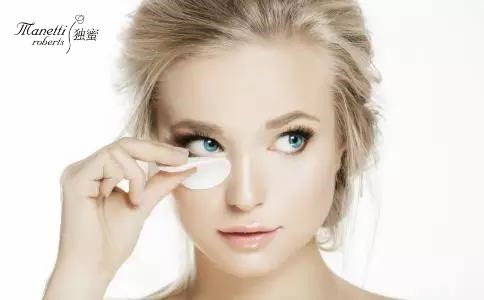 紧致眼部的自制眼膜,怎么做眼膜可以去眼纹