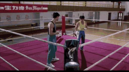 周星驰致敬过李小龙的电影有哪些,周星驰看了李小龙的电影之后感受