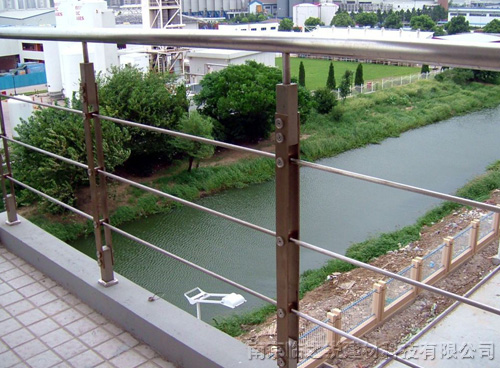 不锈钢阳台栏杆装修效果图大全,不锈钢栏杆图片大全2024款