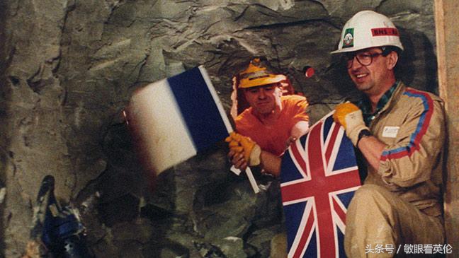 法国——英国的“甜蜜敌人”（大胡子迈克笔尖下的英国）中英双语