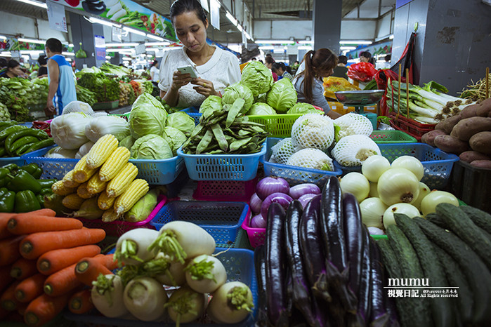 三亚第一市场怎么选海鲜,三亚第一市场海鲜在三亚哪个位置