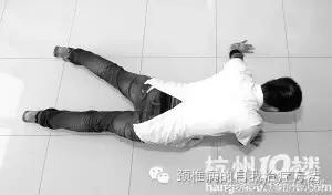 久坐颈椎不舒服去医院按摩,颈椎病引起的龟爬式锻炼