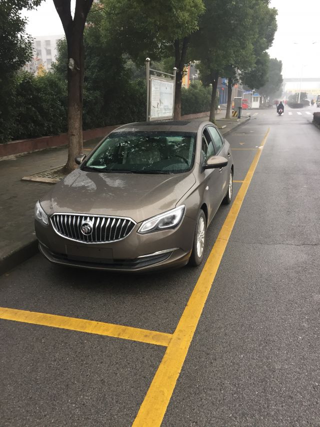 2016年的别克英朗质量怎么样,2016英朗白车黑顶