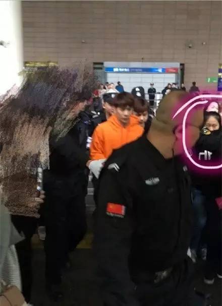 虹桥一姐追星原因,虹桥一姐追星