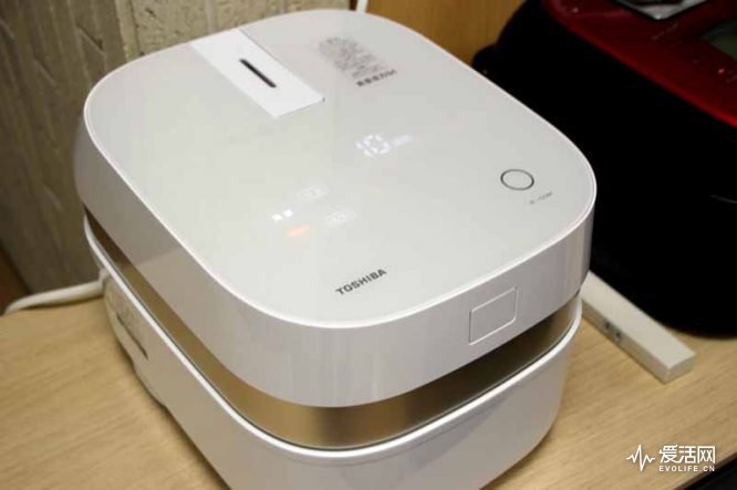 日本电饭煲排行榜第一名,日本电饭煲煮饭对比