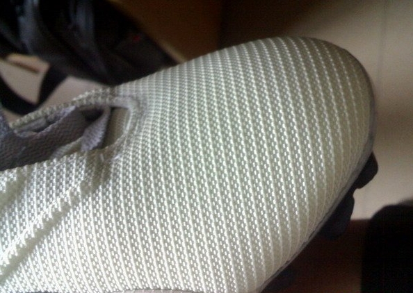 彪马足球鞋顶级和高端的区别,彪马最好的足球鞋