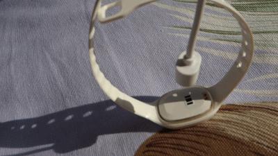 科技引领时尚精致令人折服——心麦XM-O1B1开心手环