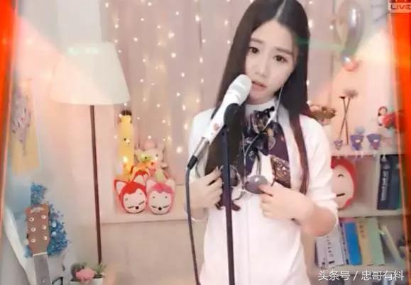 鎻yy涓绘挱楠楀瓙,yy涓绘挱楠椾汉濂楄矾