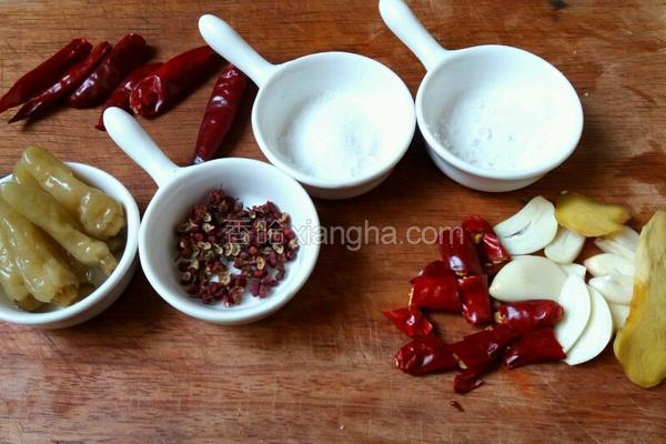 剔鱼片的教程,鱼片的切法剔除鱼刺视频