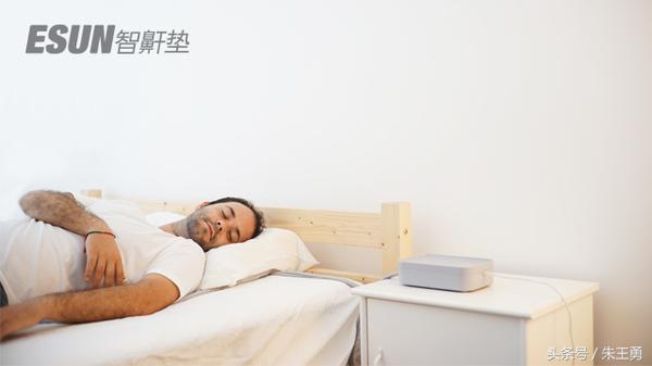 网上流传的“止鼾”方法靠谱吗?