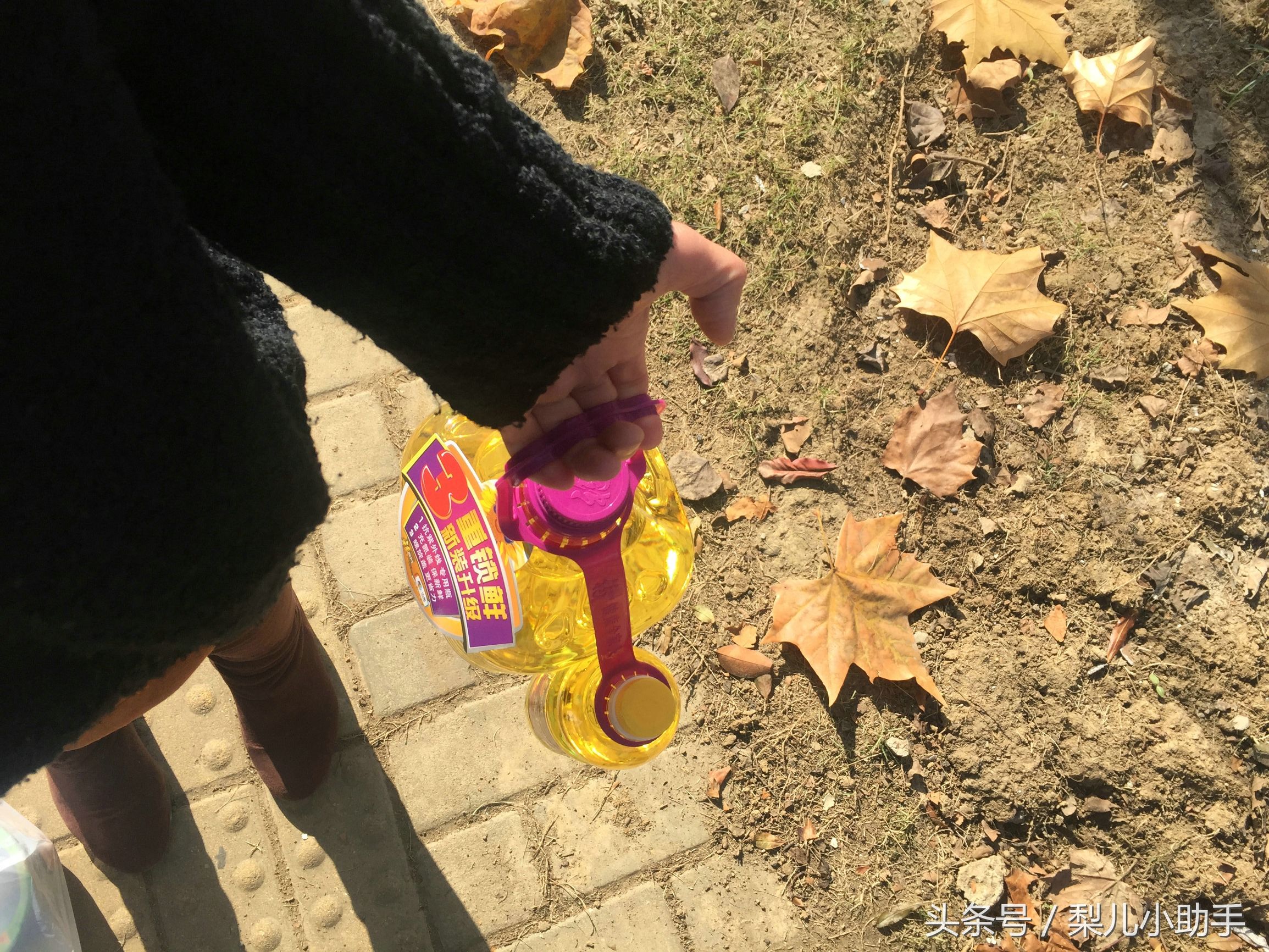 拎东西怎么用力省力,拎东西技巧