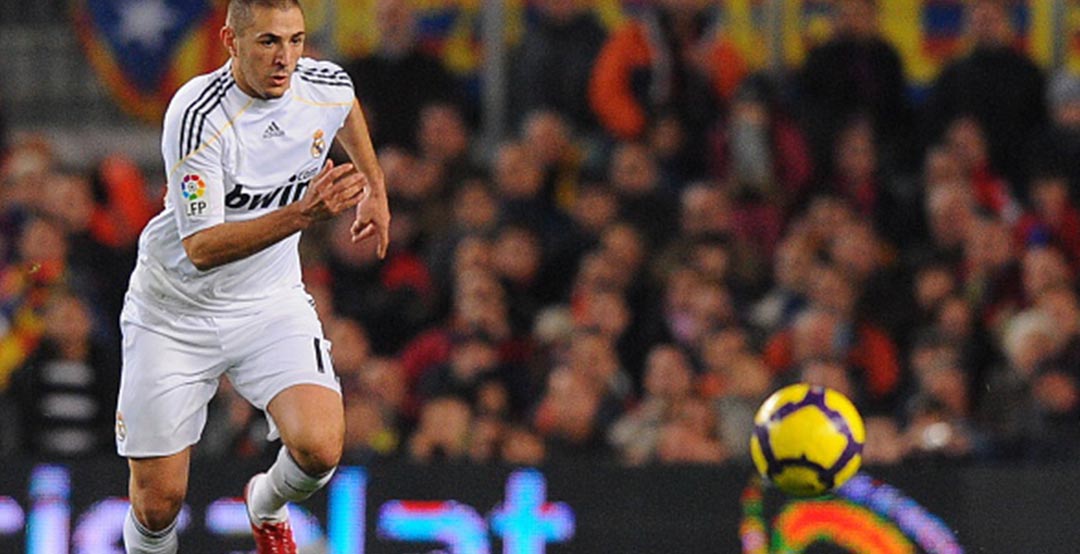 梅西国家德比绝杀球衣,msn梅西踢中场