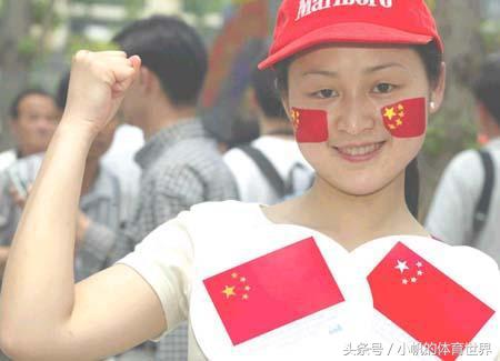 日本女球迷pk中国女球迷,各地女球迷颜值对比