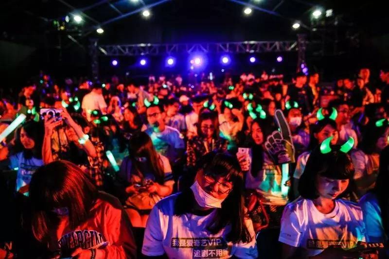 陈伟霆靠老九门翻身,陈伟霆老九门领奖