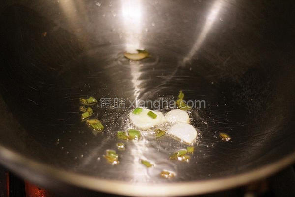 剔鱼片的教程,鱼片的切法剔除鱼刺视频