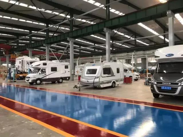 亚特房车新经典,房车依维柯亚特