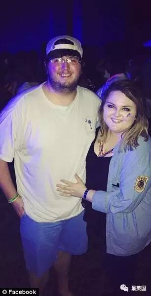 新婚夫妻卖黄金事件,新婚夫妻花8万元