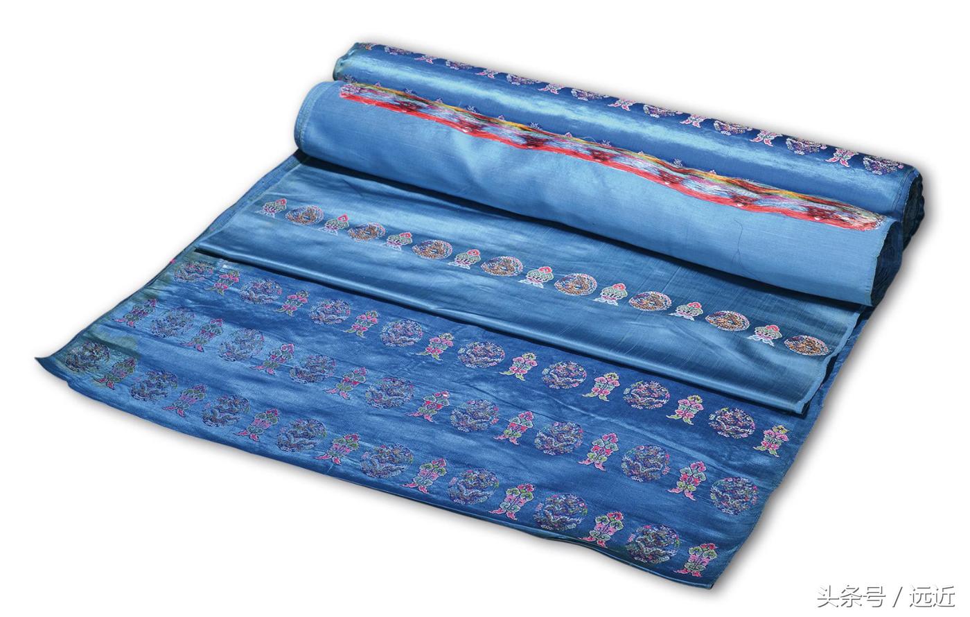 孔雀妆容羽毛,孔雀装扮