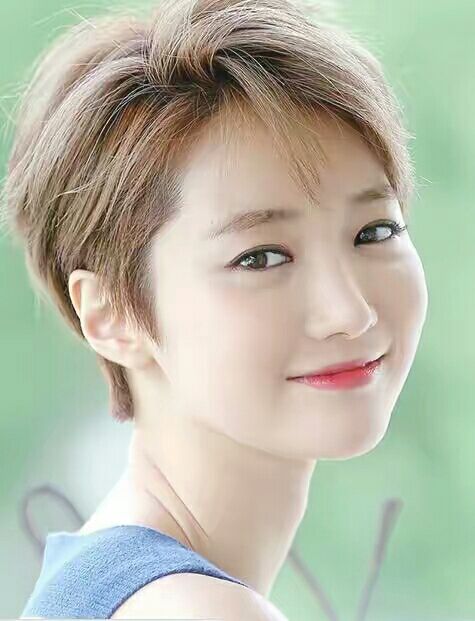 女生自己剪短发失败了,女生剪短发为什么没人接受