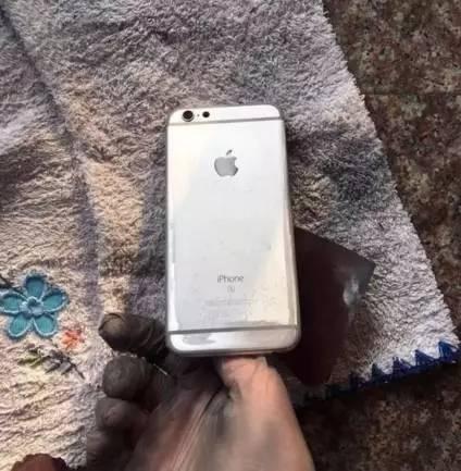 iphone后壳摔碎怎么办,iphone后壳磨损