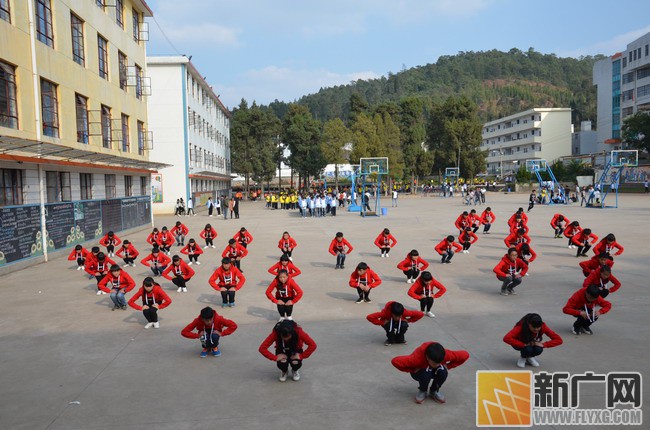 迎元旦庆新春活动视频小学,大年初一泸西有什么活动