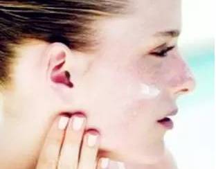 脸部皮肤过敏怎样自救视频,更年期面部皮肤过敏如何自救