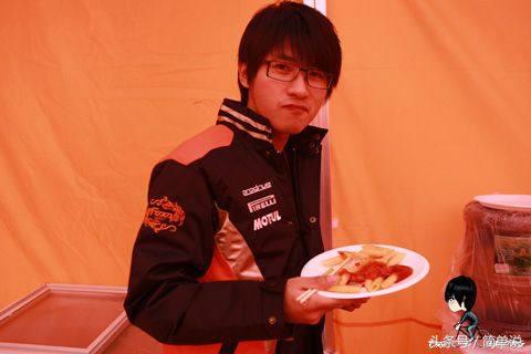 韩寒赛车手荣誉,车手韩寒评价