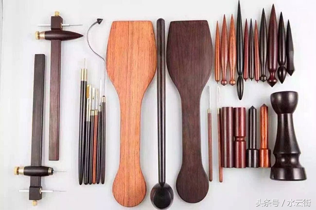 紫砂壶调砂和铺砂有什么区别,紫砂调砂意义何在