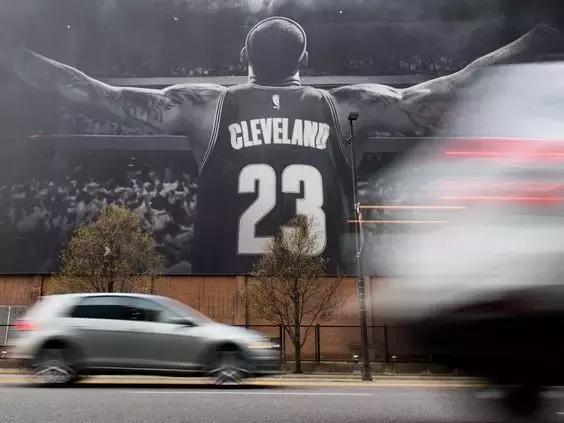 勒布朗詹姆斯王冠,勒布朗詹姆斯之王