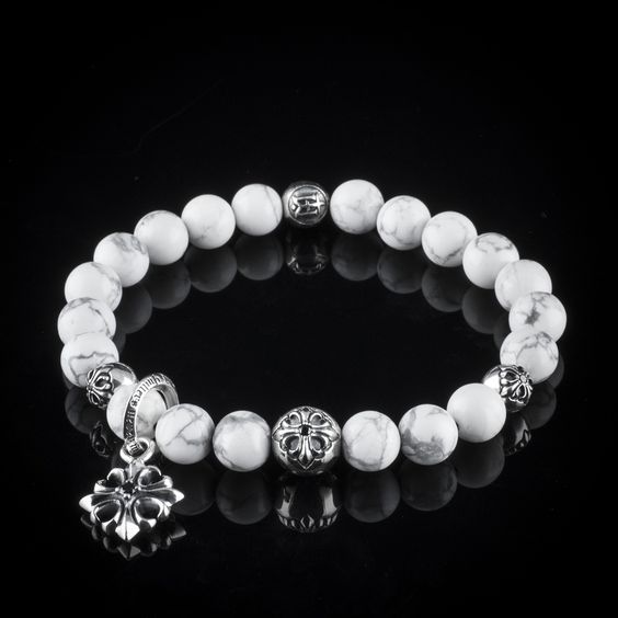 老外都戴什么样的手串啊 (国外潮牌手串大全)