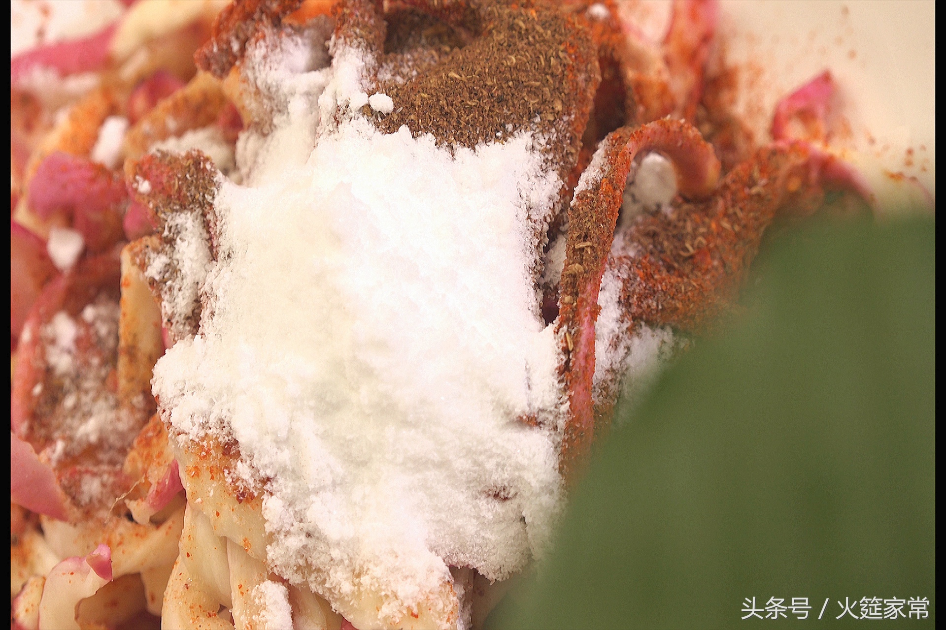 小菜一碟麻辣萝卜干,一斤五香萝卜干咸菜的做法