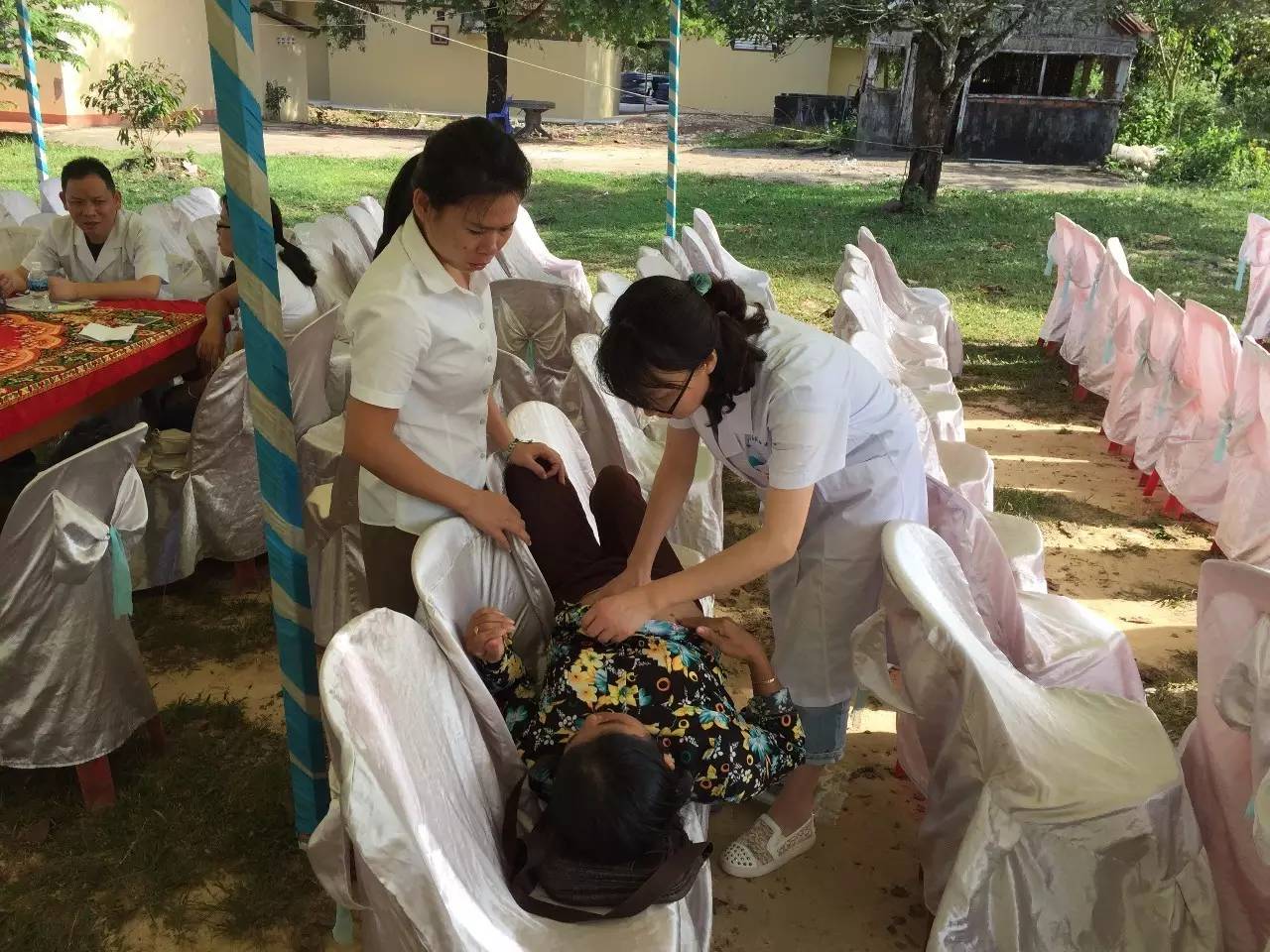 我院援鄂医疗队员踏上返乡之路,我院第一批援鄂医疗队整装待发