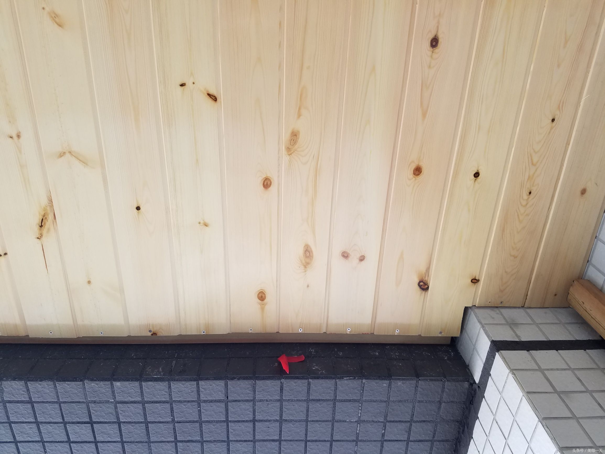 隔墙桑拿板安装,成都桑拿板安装人工费