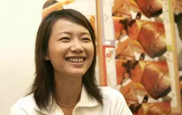 林允的牙怎么又恢复了,林允回应脸型变化她又变脸了吗