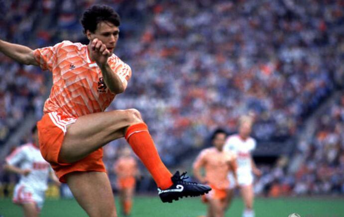 阿迪达斯ac米兰球服,阿迪达斯球衣阿根廷