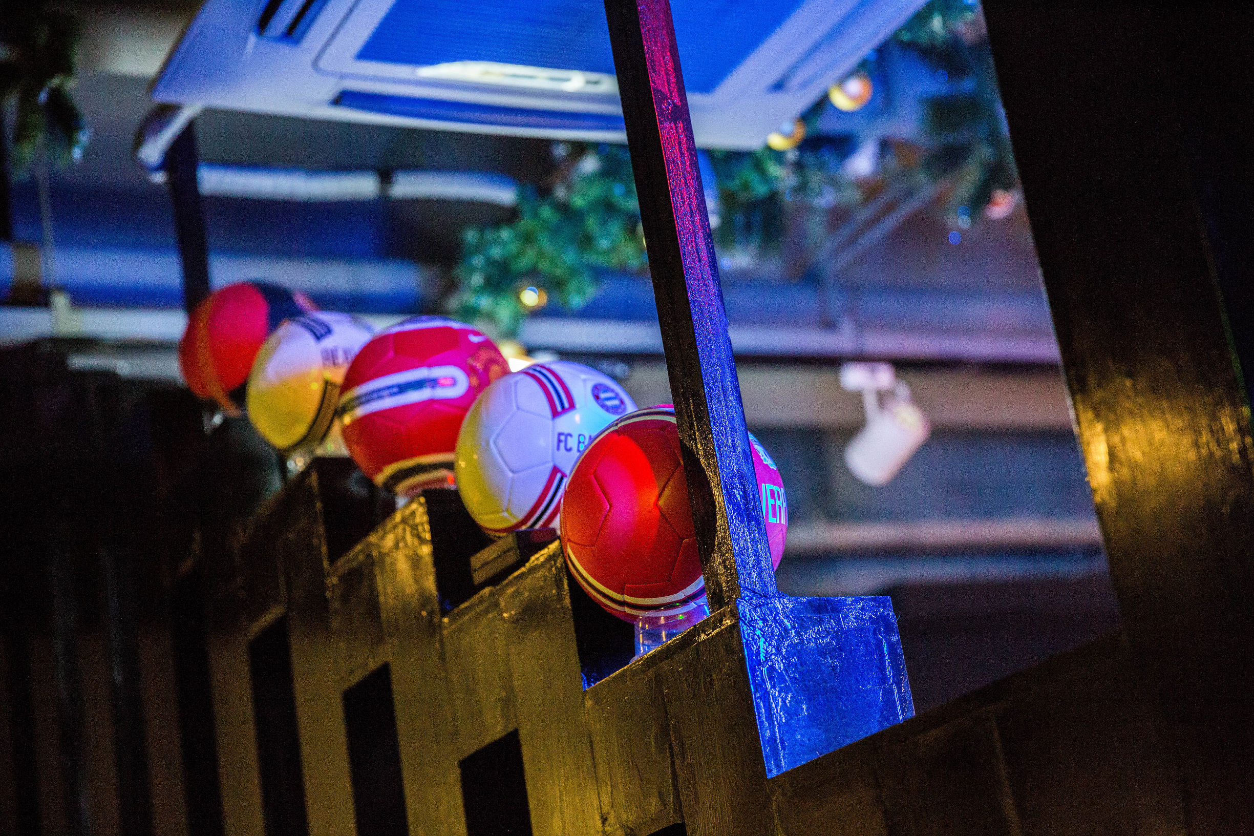 ac米兰球迷巴黎球迷,ac米兰天津