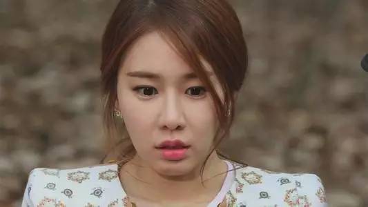 《鬼怪》开播，新老公已换！看单眼皮萝莉新娘如何扑倒鬼怪孔侑大叔！