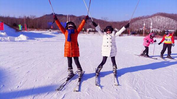 安阳嘉禾高尔夫滑雪场,嘉禾山悠乐谷滑雪场