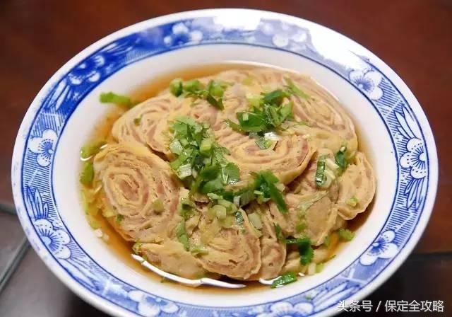 逃离闹市的小天堂！这家藏匿在乐凯大街的传统蒸菜一口就回到童年