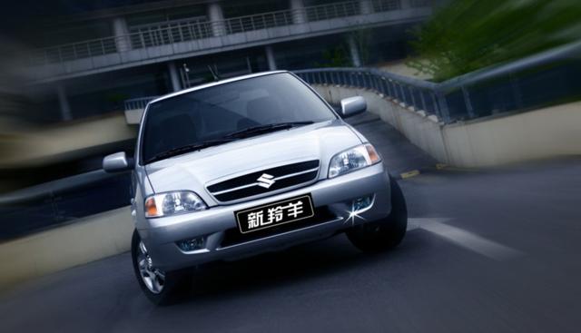 女士自动挡省油小型车5万元左右,女士小型车2-5万省油