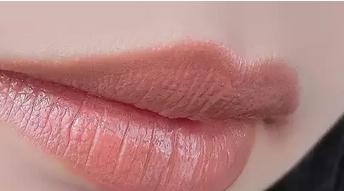 ysl圣罗兰经典色号,ysl圣罗兰热卖色号