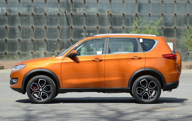 6万元代步时髦SUV推荐BYD元东南DX3瑞虎3X瑞风S3