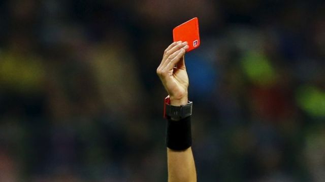 足球裁判没圈子真的没用吗,足球裁判不公平谁管裁判