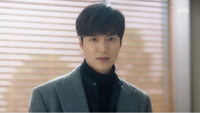 冬日穿搭女高端感大衣,丝贵纯都冬日烟花大衣