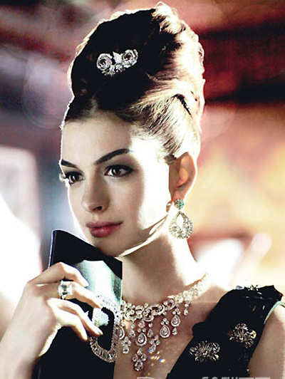 赵丽颖赫本妆热搜第一，但在这些女星面前她真的弱爆了！