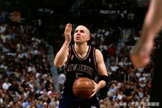 球星经典庆祝动作合集,艾弗森的庆祝动作