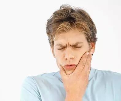 口腔溃疡:小疾病大学问